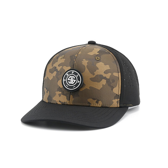 Chapéu snapback camuflado para caminhoneiros por atacado com emblema de borracha